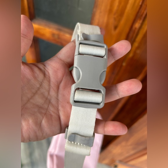 FILA fanny bag. Used. Condition 10:10 - Picture 4 of 9